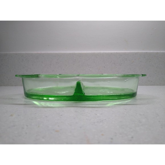 Vintage green depression glass divided relish tray with metal holder - Picture 4 of 9